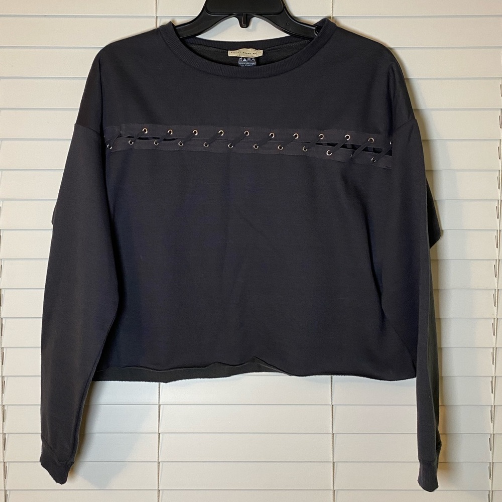 Laced Dark Grey Cropped Sweatshirt
